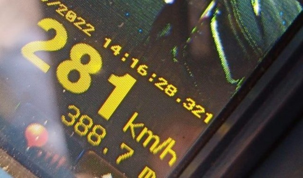 ULTIMA ORĂ // Șoferii care vor depăși limita de viteză cu peste 60 de km/h, vor rămâne fără permis